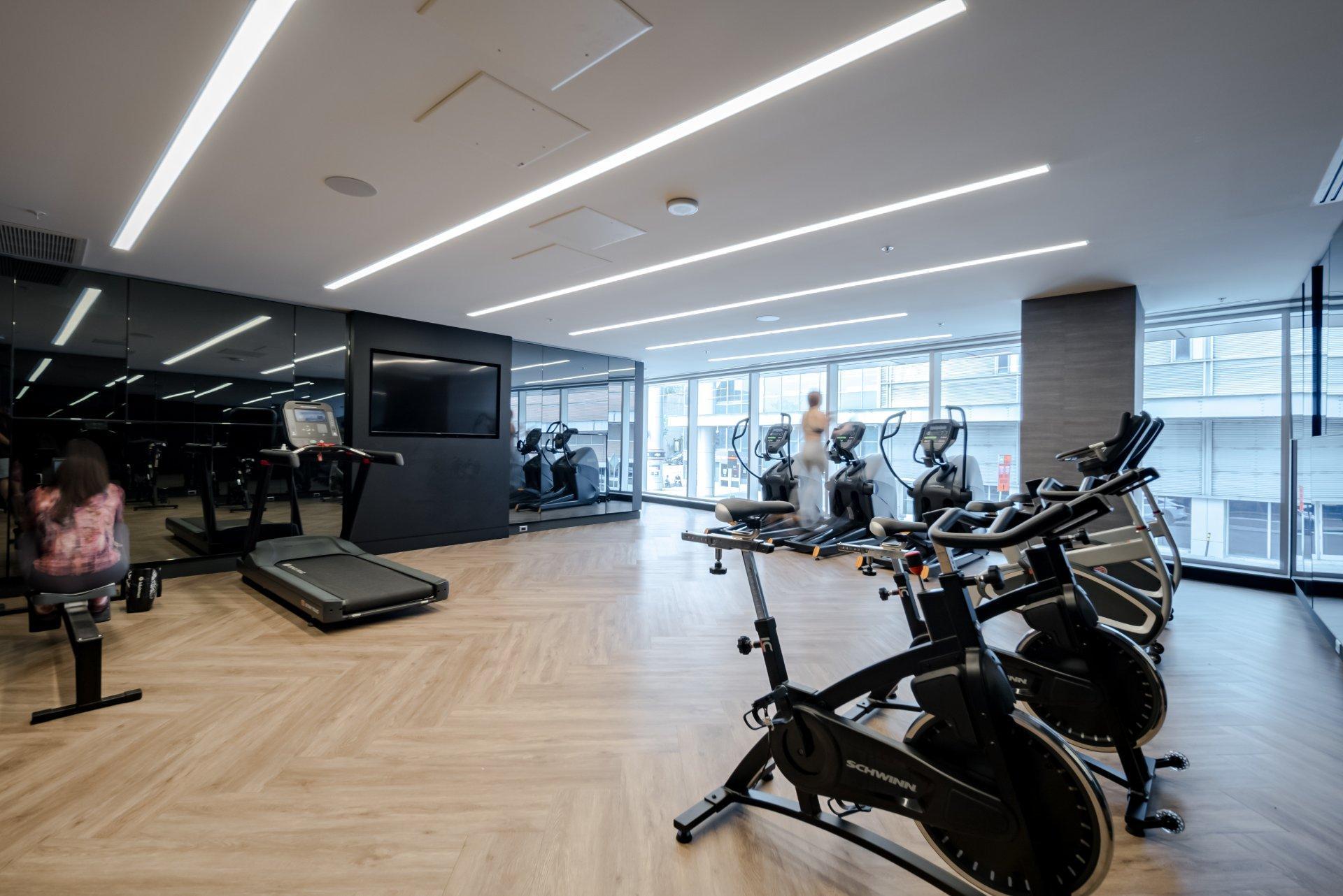









1288


Rue St-Antoine O.

, TH09,
Montréal (Ville-Marie),




QC
H3X0C6

