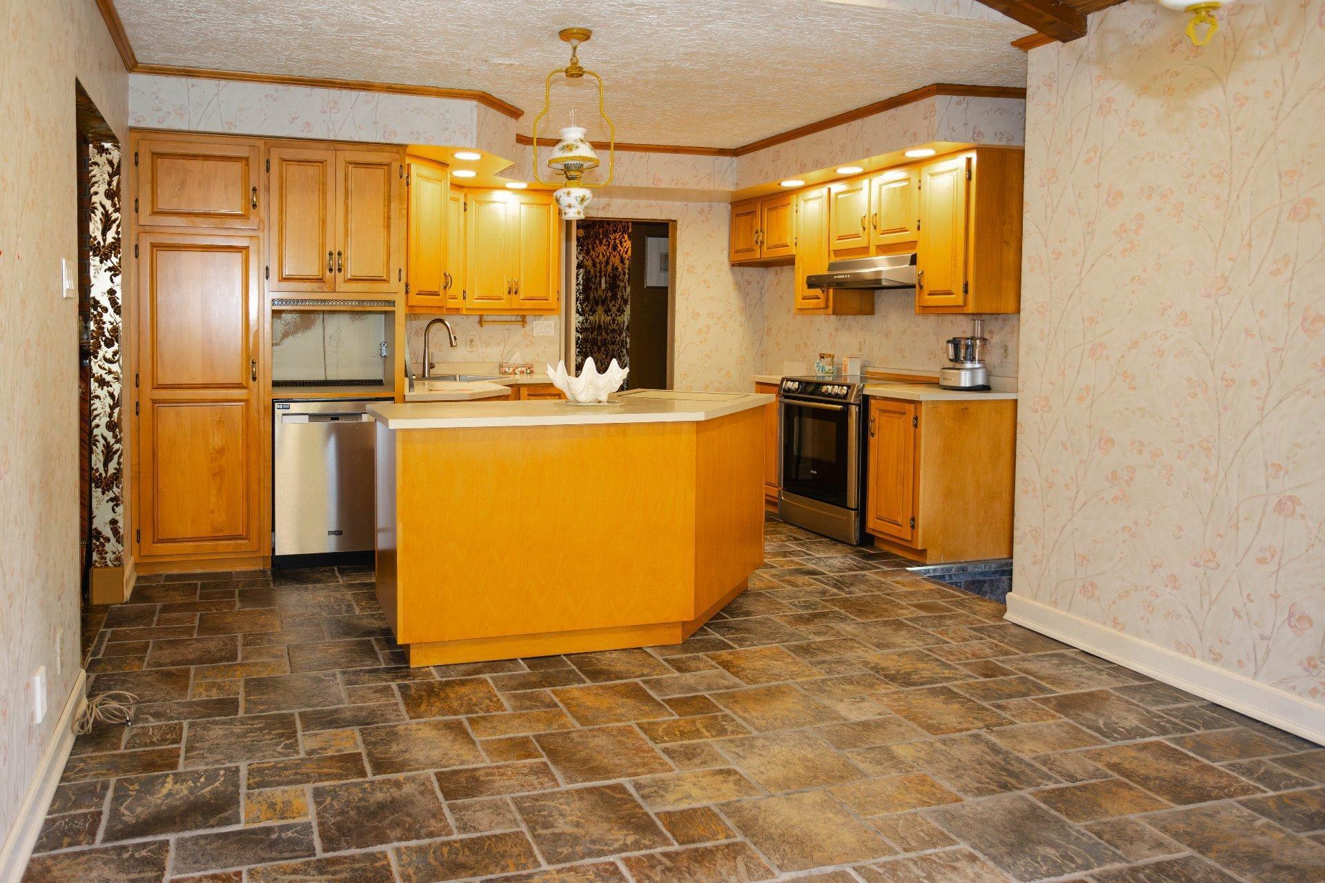 









1055


127e Rue

,
Shawinigan,




QC
G9P3Z4

