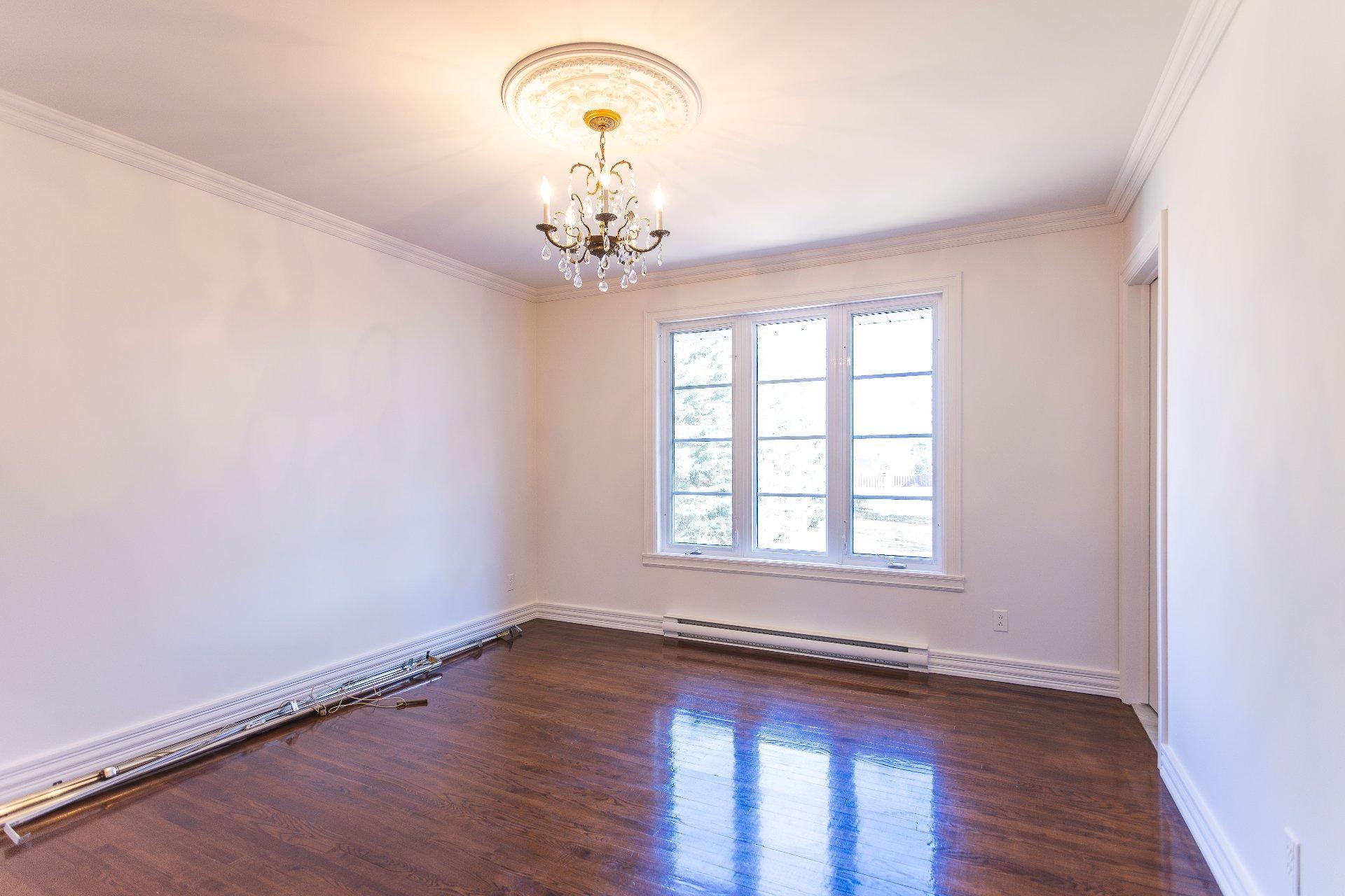 









1055


127e Rue

,
Shawinigan,




QC
G9P3Z4

