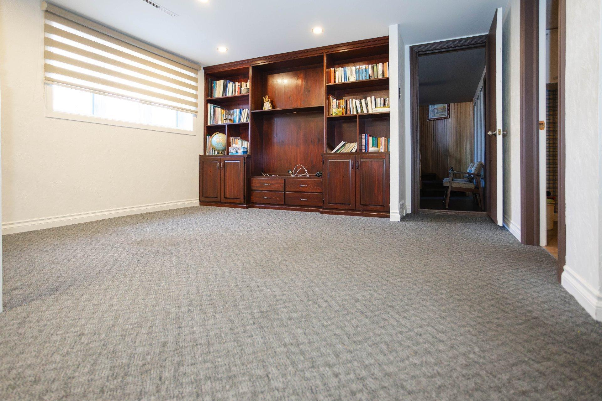 









1055


127e Rue

,
Shawinigan,




QC
G9P3Z4

