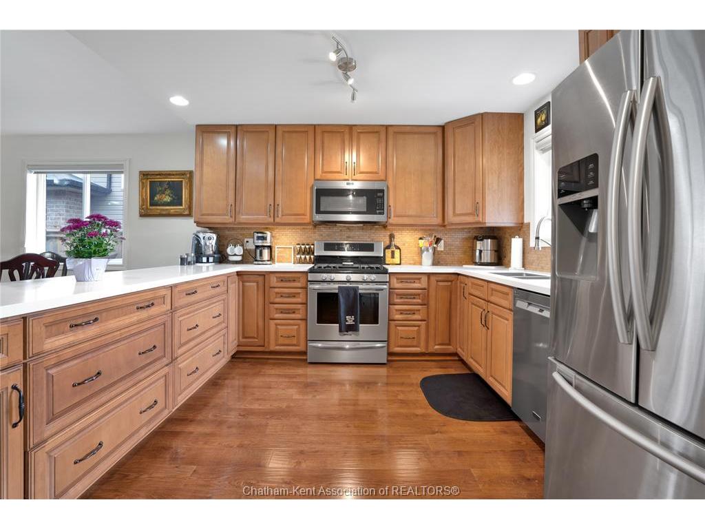 









99


Golfview

Drive,
Kingsville,




ON
N9Y 0A6

