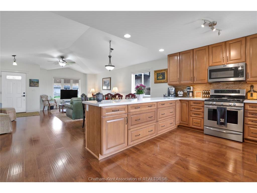 









99


Golfview

Drive,
Kingsville,




ON
N9Y 0A6


