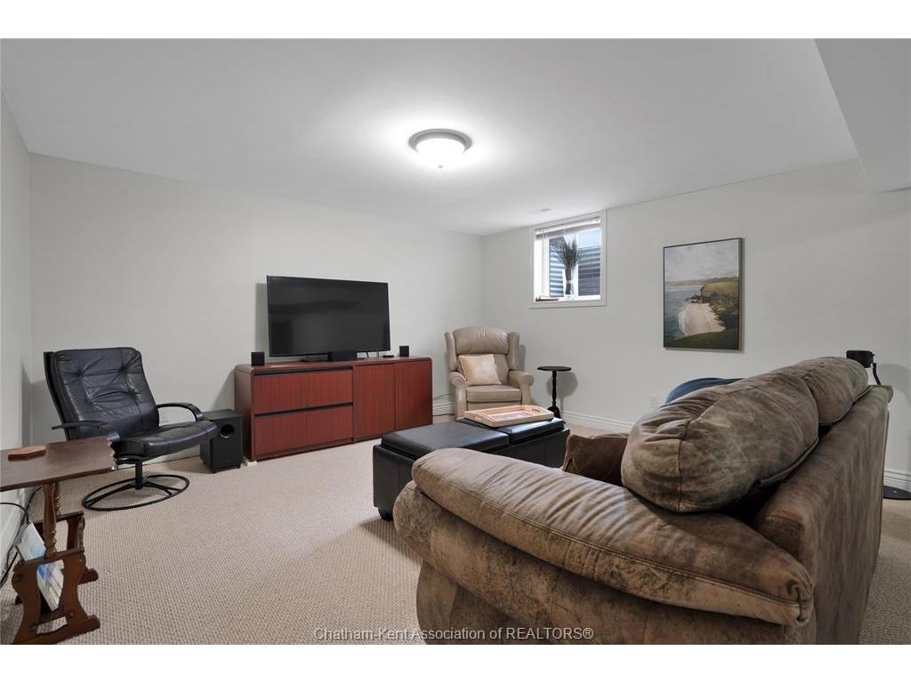 









99


Golfview

Drive,
Kingsville,




ON
N9Y 0A6

