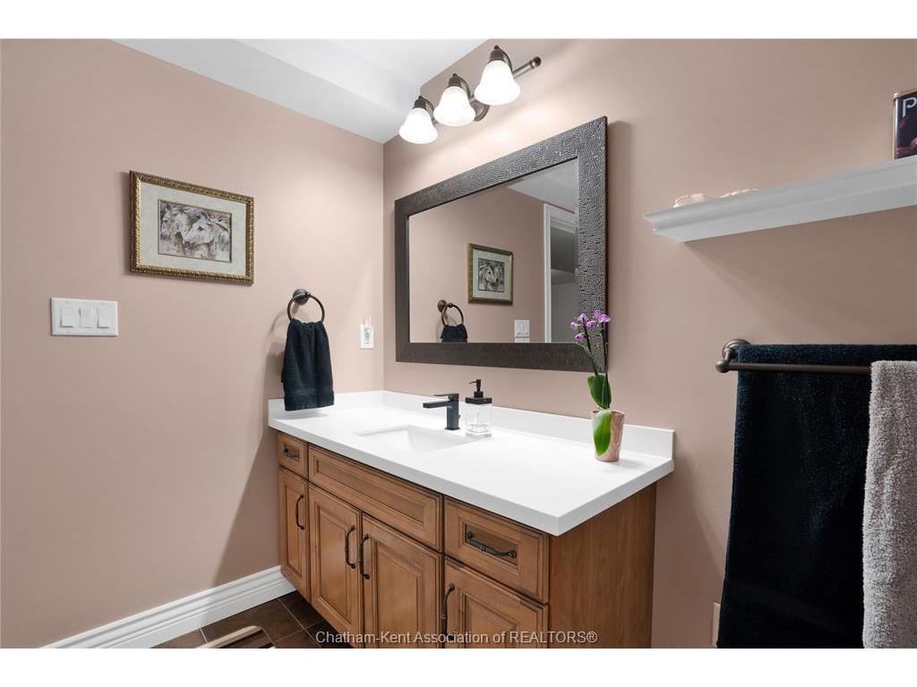 









99


Golfview

Drive,
Kingsville,




ON
N9Y 0A6

