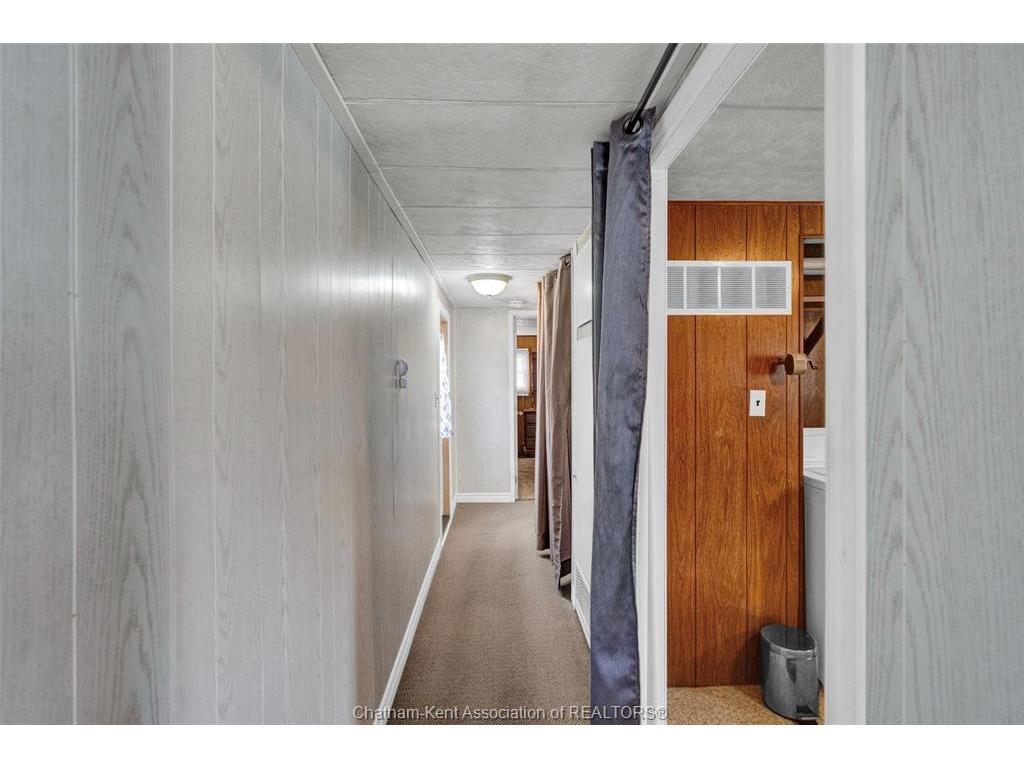 









22220


CHARING CROSS

Road, 2,
Chatham,




ON
N7M 5V8

