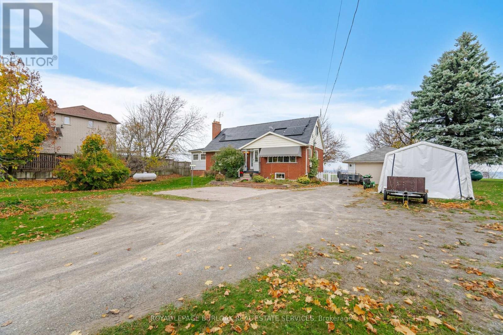












805 RIDGE ROAD

,
Hamilton,




Ontario
L8J2Y3

