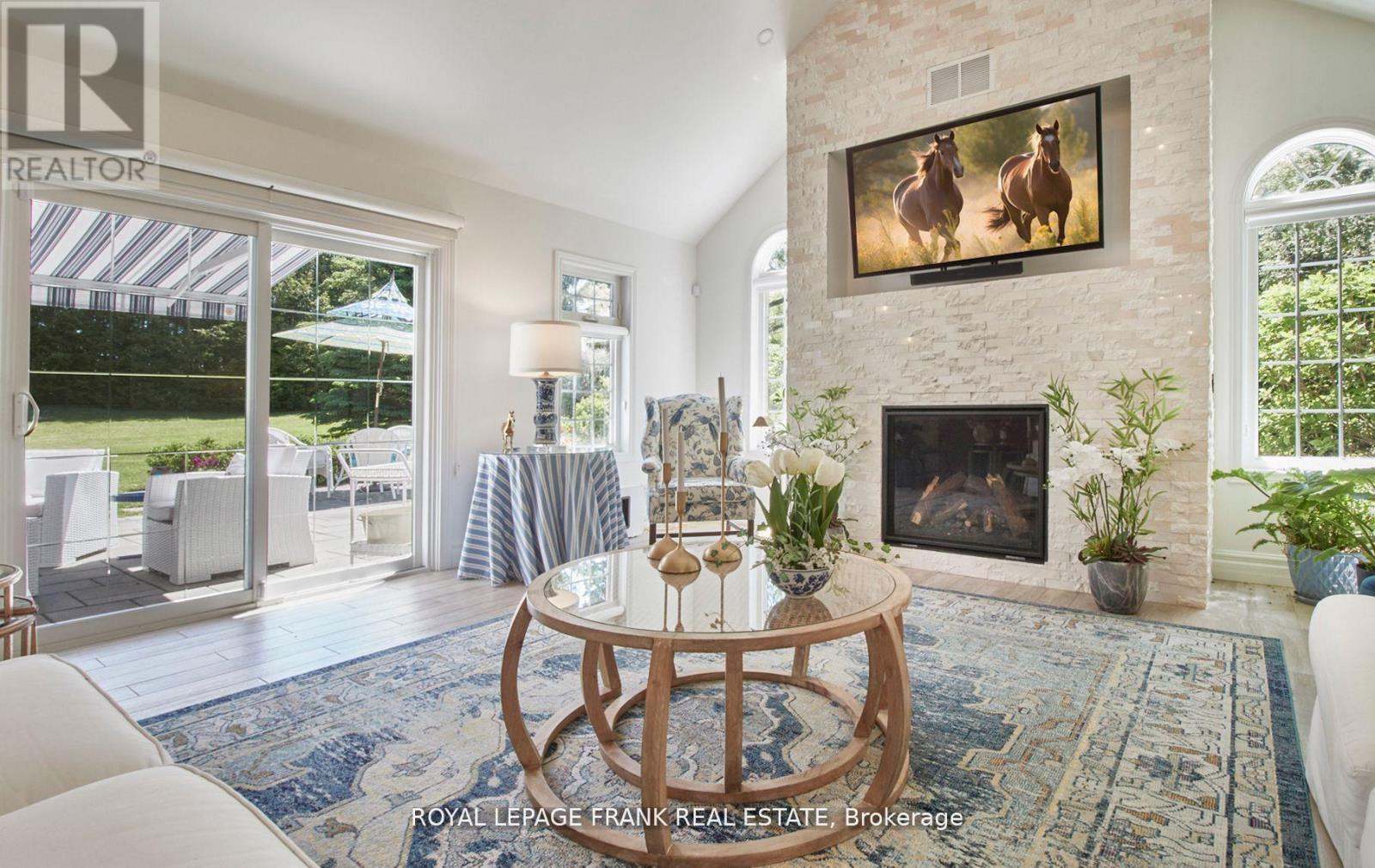 












8298 GRASSHOPPER PARK ROAD

,
Clarington,




Ontario
L1C6A9

