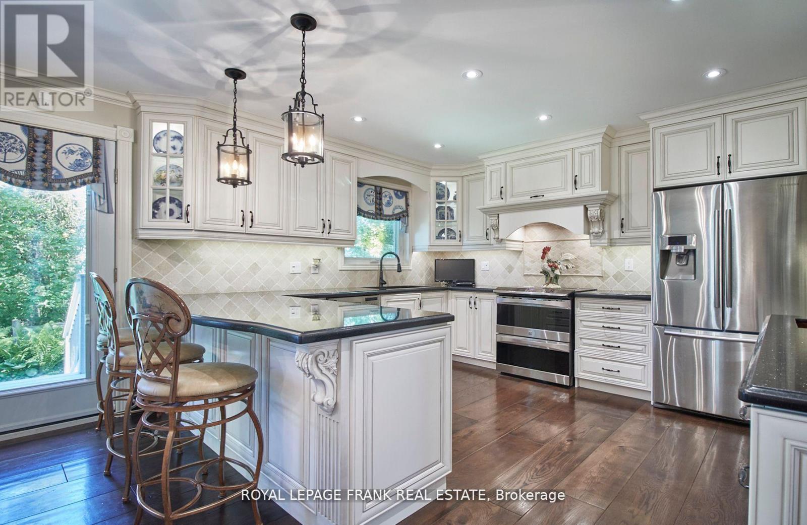 












8298 GRASSHOPPER PARK ROAD

,
Clarington,




Ontario
L1C6A9

