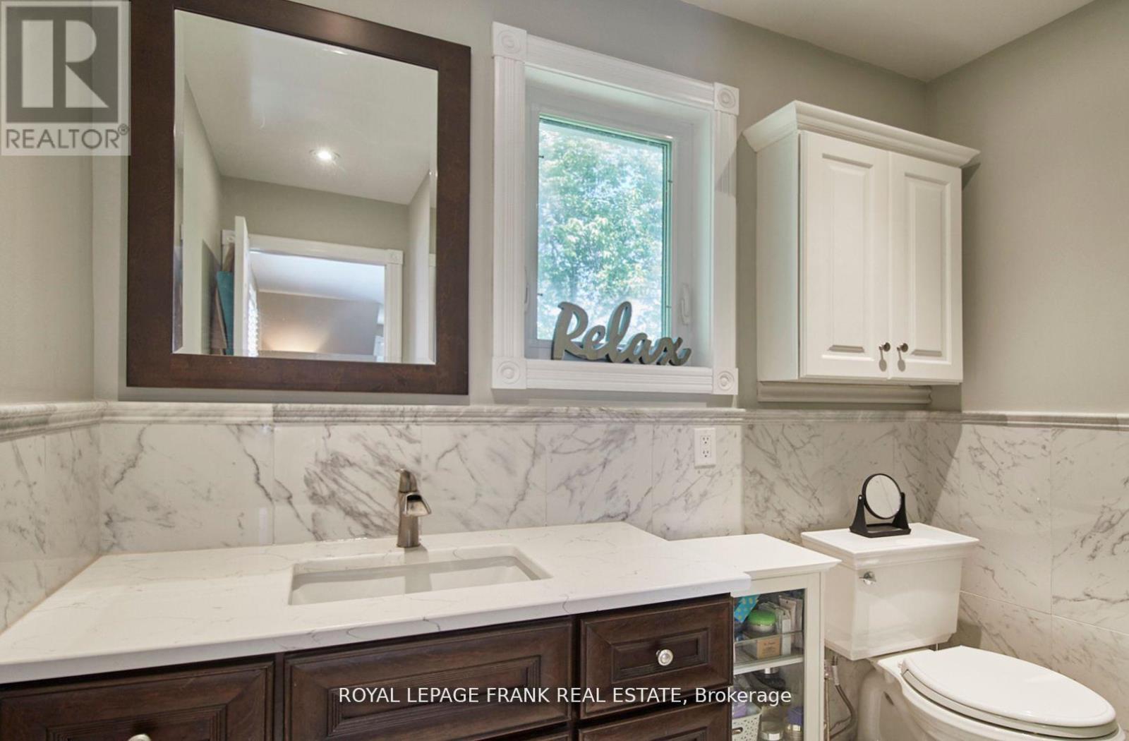 












8298 GRASSHOPPER PARK ROAD

,
Clarington,




Ontario
L1C6A9

