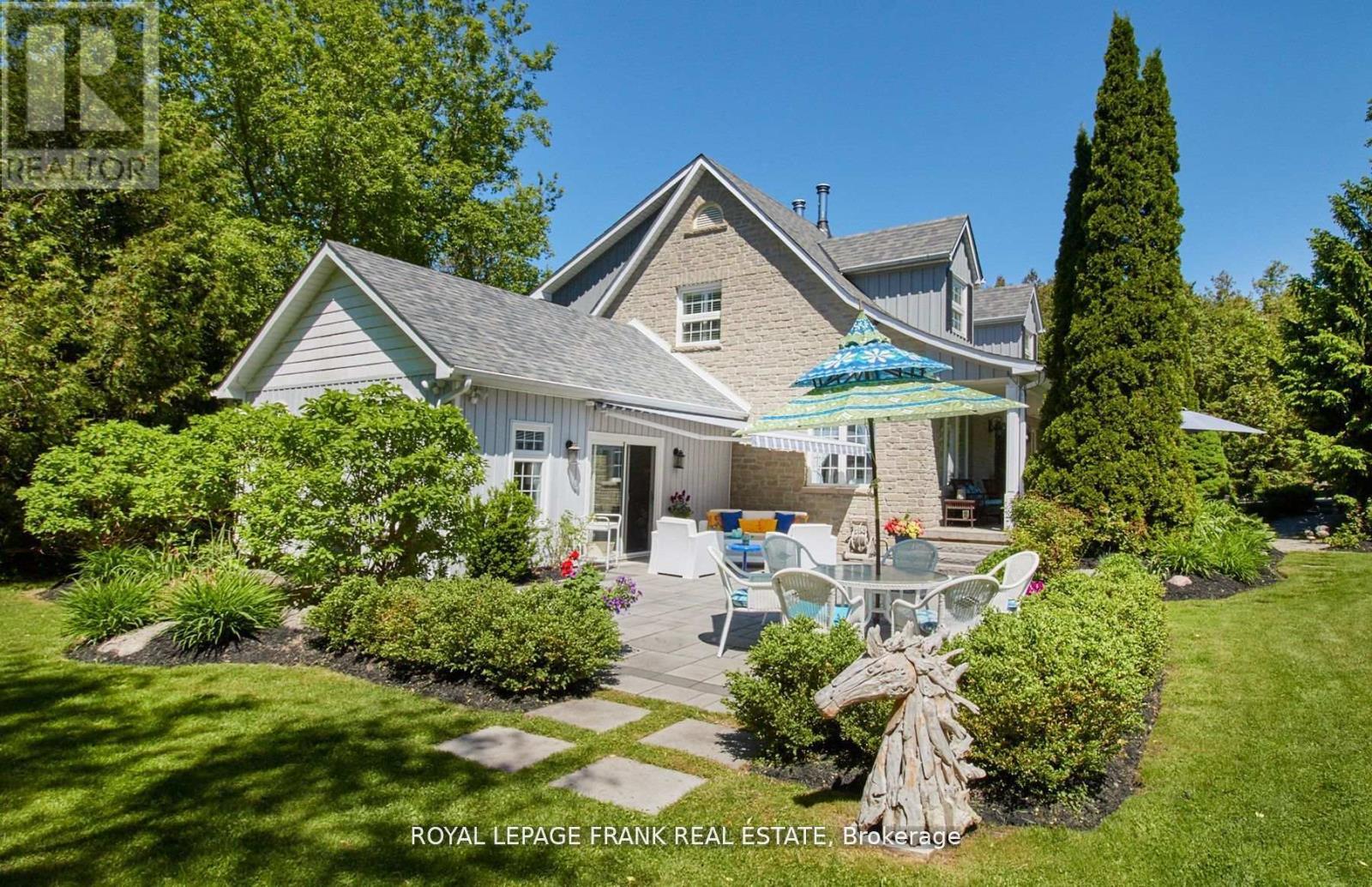 












8298 GRASSHOPPER PARK ROAD

,
Clarington,




Ontario
L1C6A9

