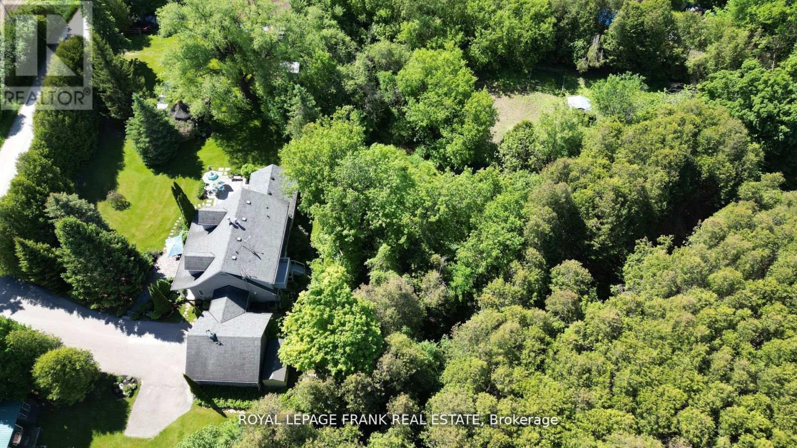 












8298 GRASSHOPPER PARK ROAD

,
Clarington,




Ontario
L1C6A9


