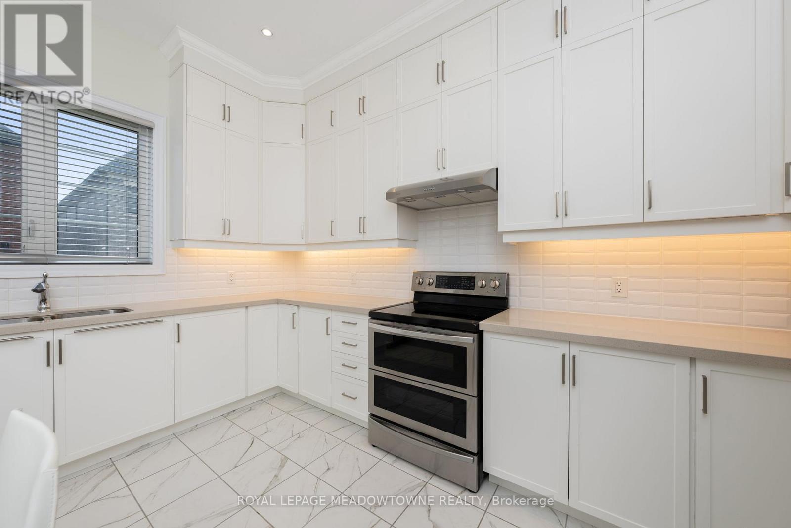 












23 ABIGAIL GRACE CRESCENT

,
Brampton,




Ontario
L6X5R2

