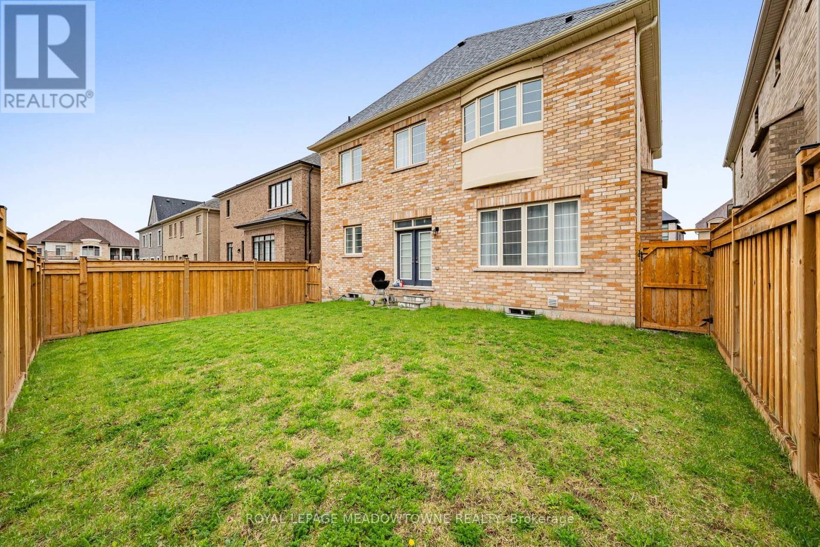












23 ABIGAIL GRACE CRESCENT

,
Brampton,




Ontario
L6X5R2

