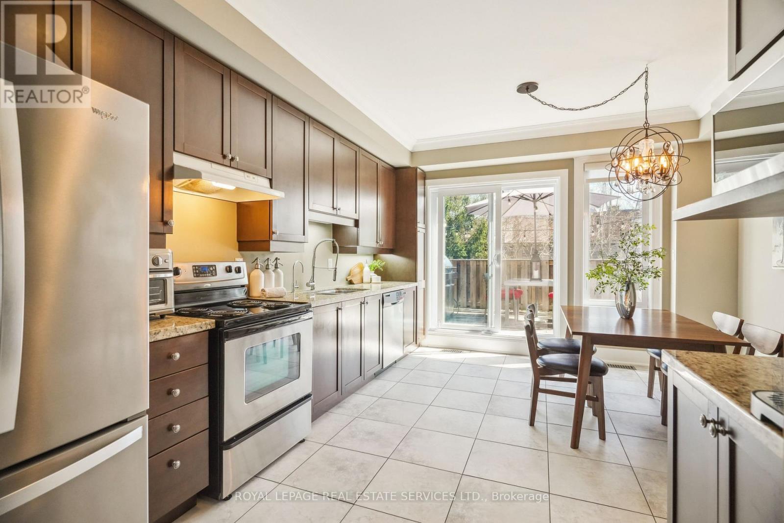 












119 FLORENCE STREET

,
Toronto,




Ontario
M6K1P4

