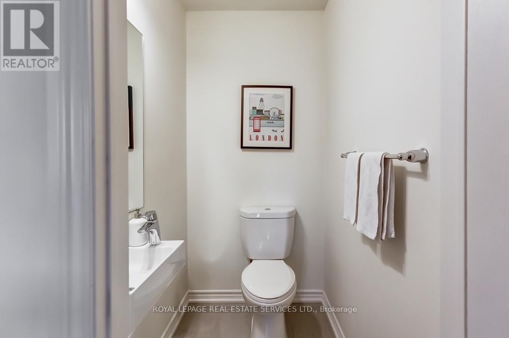 












7 - 80 EASTWOOD PARK GARDENS

,
Toronto,




Ontario
M8W1N6

