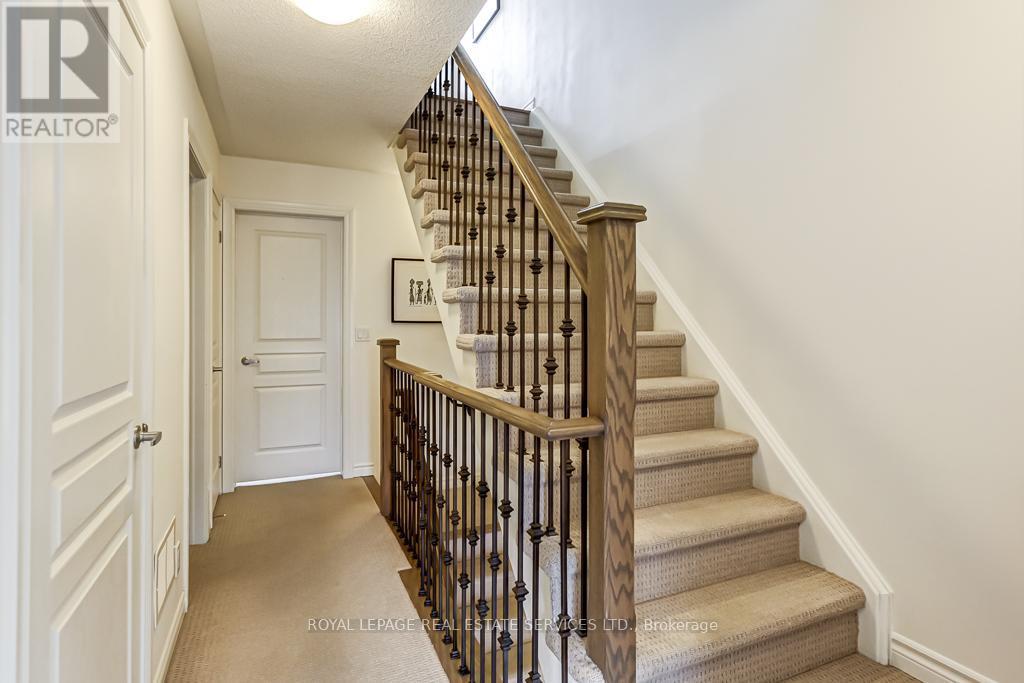 












7 - 80 EASTWOOD PARK GARDENS

,
Toronto,




Ontario
M8W1N6

