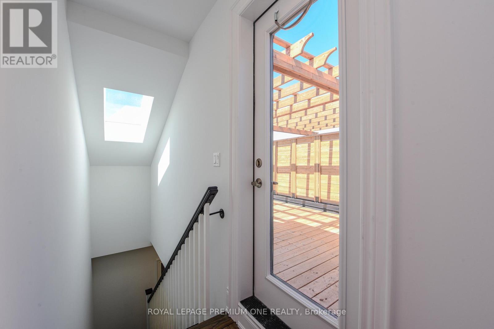 












132 - 35 LUNAR CRESCENT

,
Mississauga,




Ontario
L5M2P6

