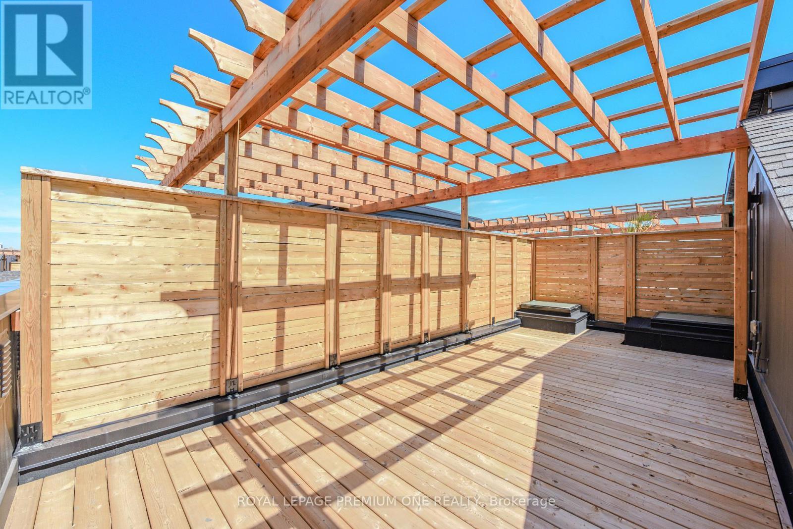 












132 - 35 LUNAR CRESCENT

,
Mississauga,




Ontario
L5M2P6

