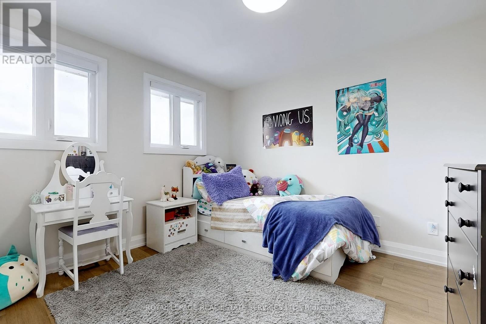 












101 HOUSEMAN CRESCENT

,
Richmond Hill,




Ontario
L4C7S7

