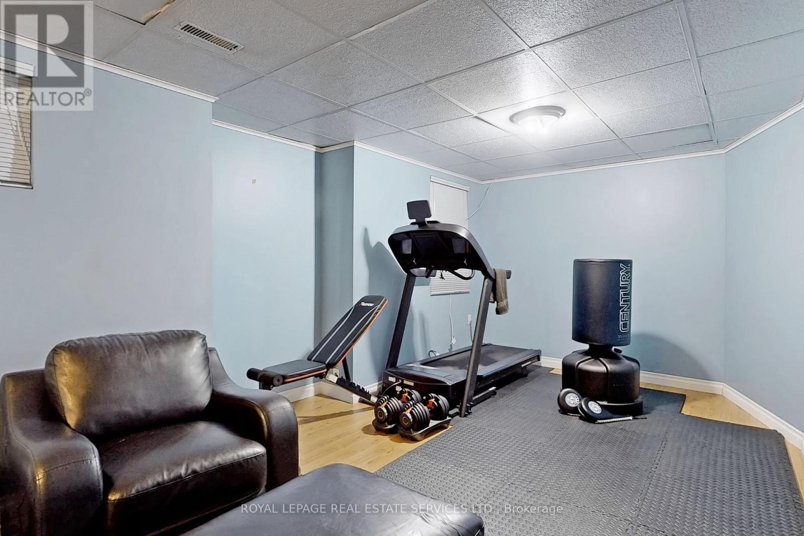 












101 HOUSEMAN CRESCENT

,
Richmond Hill,




Ontario
L4C7S7

