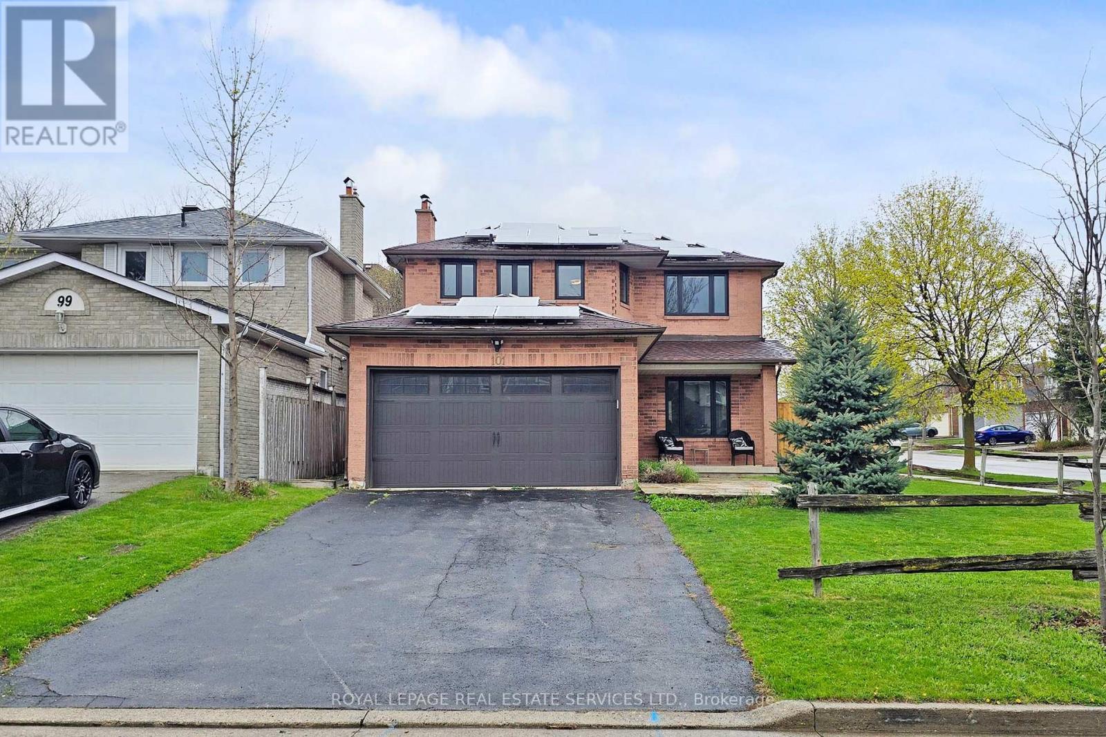 












101 HOUSEMAN CRESCENT

,
Richmond Hill,




Ontario
L4C7S7

