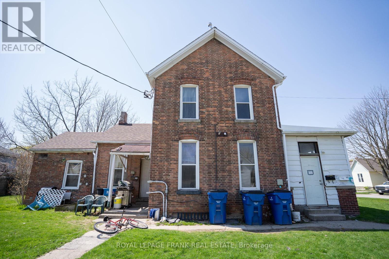 












50 LORNE AVENUE

,
Chatham-Kent (Chatham),




Ontario
N7M1R9

