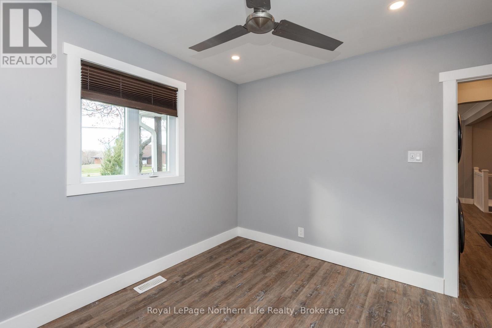 












905 AIRPORT ROAD

,
North Bay (Airport),




Ontario
P1C1A5

