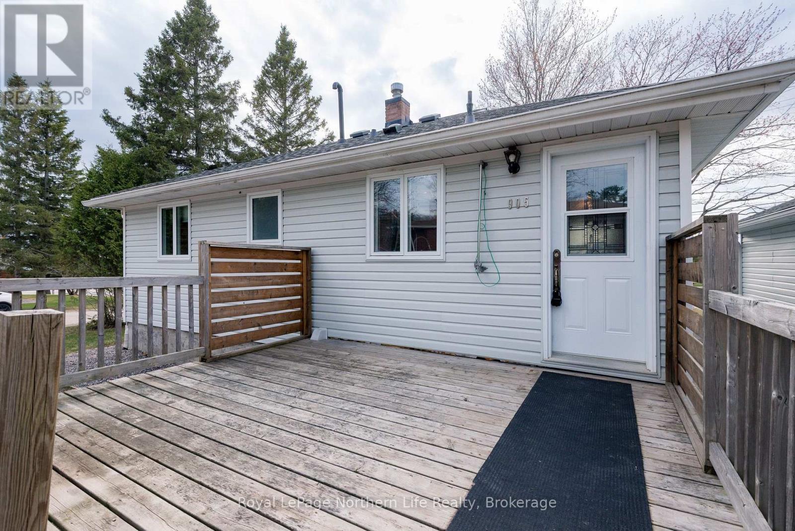 












905 AIRPORT ROAD

,
North Bay (Airport),




Ontario
P1C1A5

