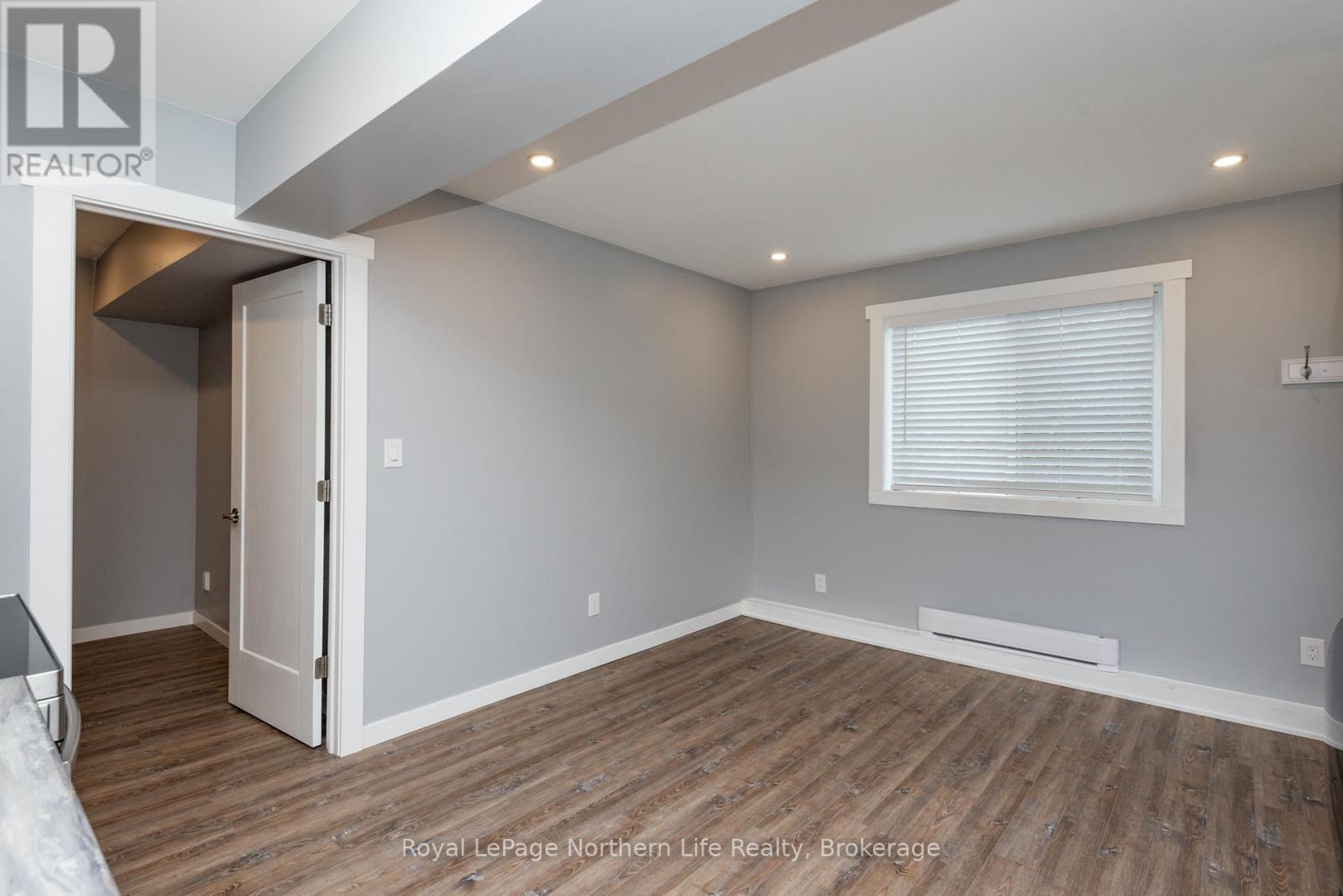 












905 AIRPORT ROAD

,
North Bay (Airport),




Ontario
P1C1A5

