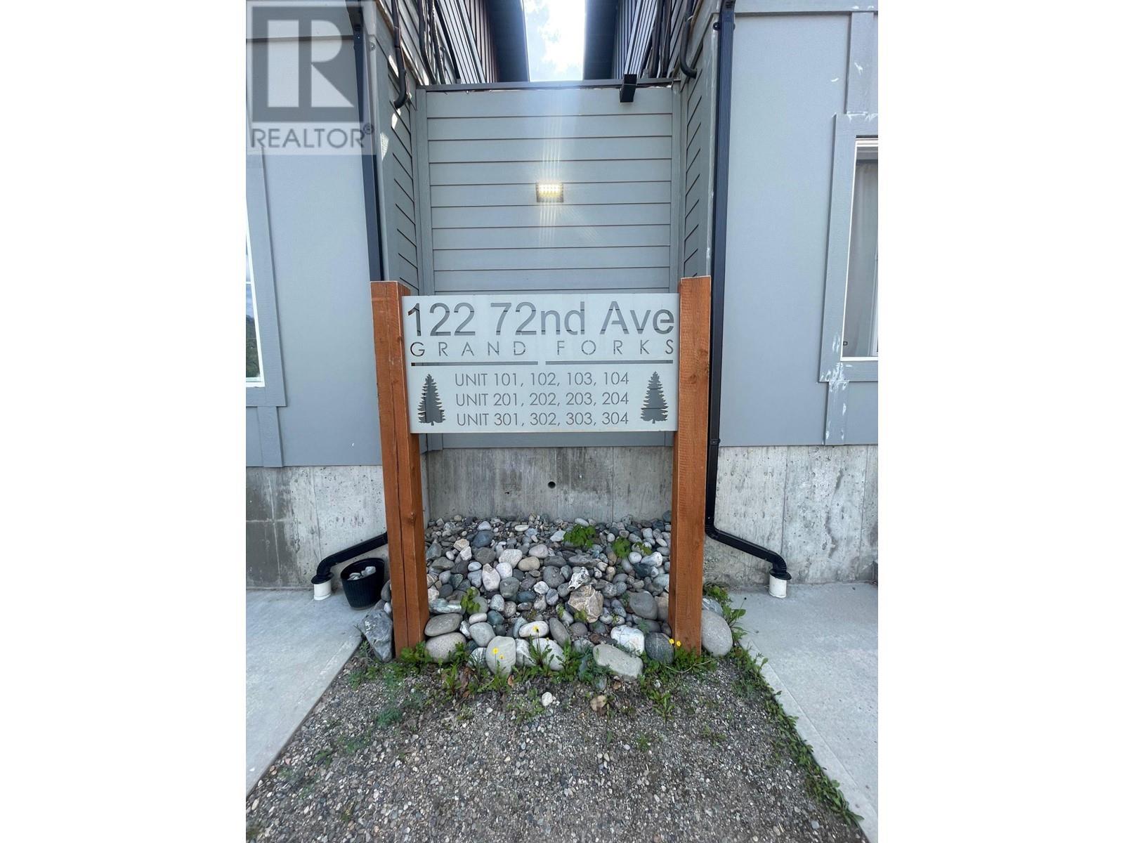 












122 72nd Avenue

,
Grand Forks,




British Columbia
V0H1H0

