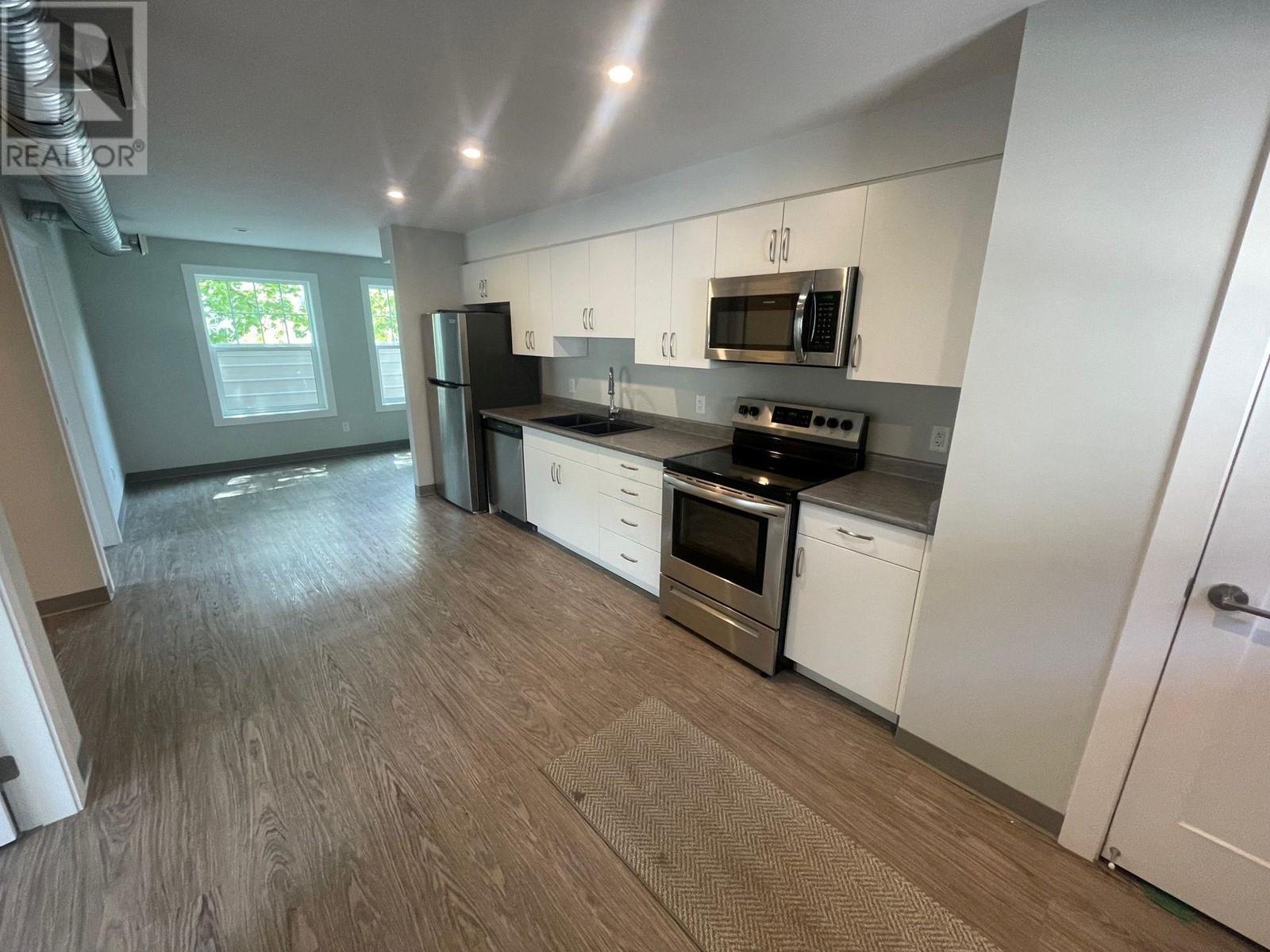 












122 72nd Avenue

,
Grand Forks,




British Columbia
V0H1H0

