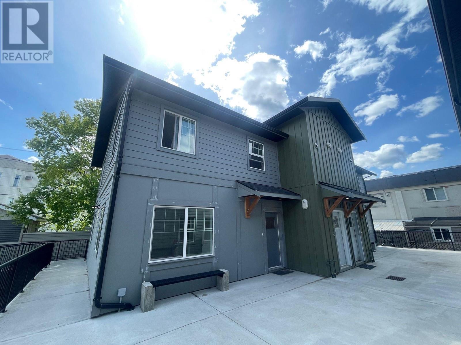 












122 72nd Avenue

,
Grand Forks,




British Columbia
V0H1H0

