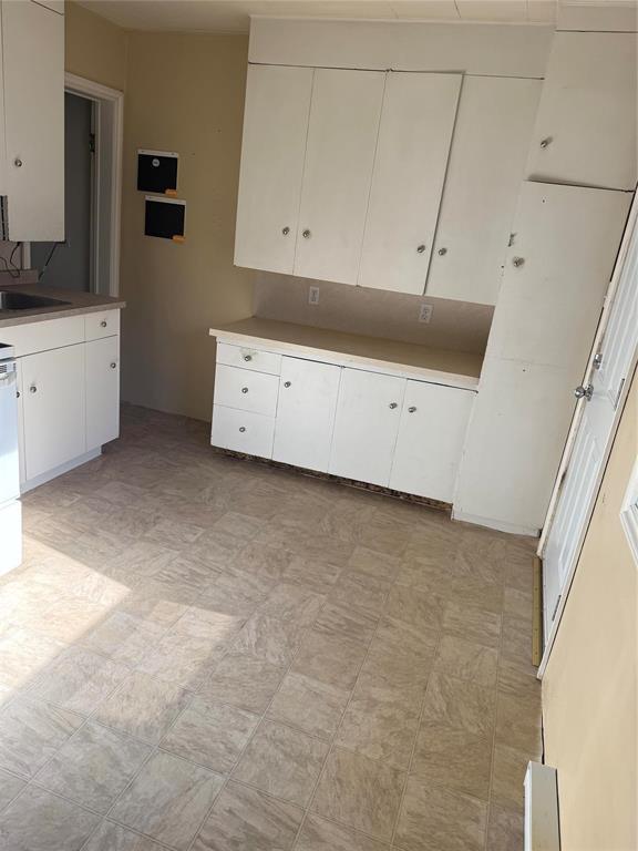 












300 Heyes Street

,
Swan River,




Manitoba
R0L1Z0

