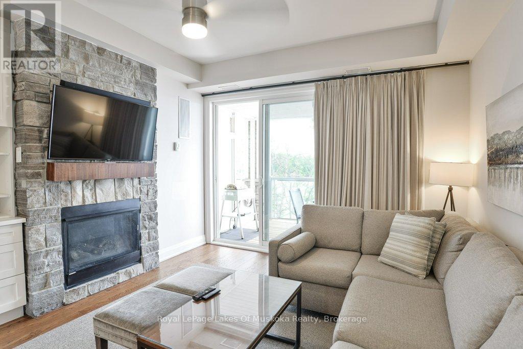 












6 - 1869 MUSKOKA RD 118 ROAD W

,
Muskoka Lakes (Monck (Muskoka Lakes)),




Ontario
P1L1W8

