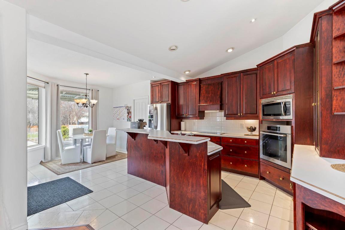 









3050


Holland

Road,
Kelowna,




BC
V1W 3P8


