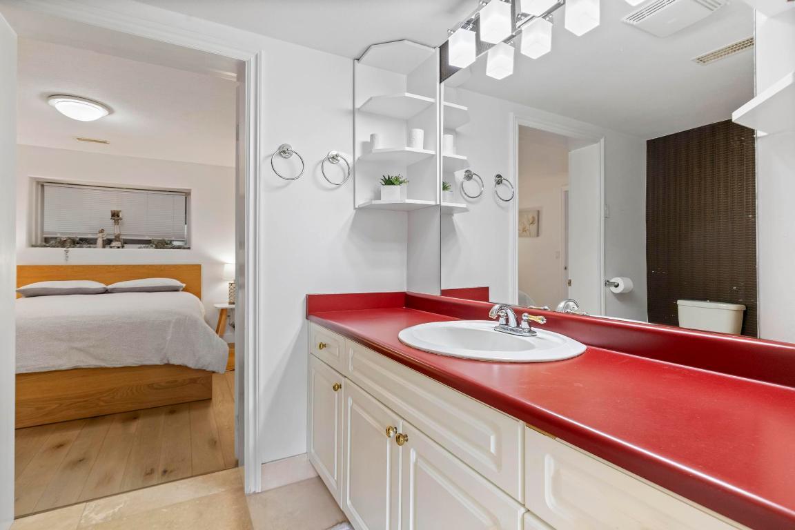 









3050


Holland

Road,
Kelowna,




BC
V1W 3P8

