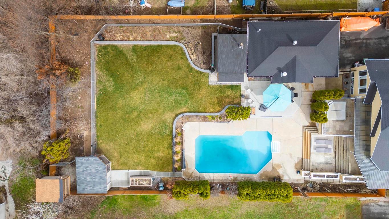 









3050


Holland

Road,
Kelowna,




BC
V1W 3P8

