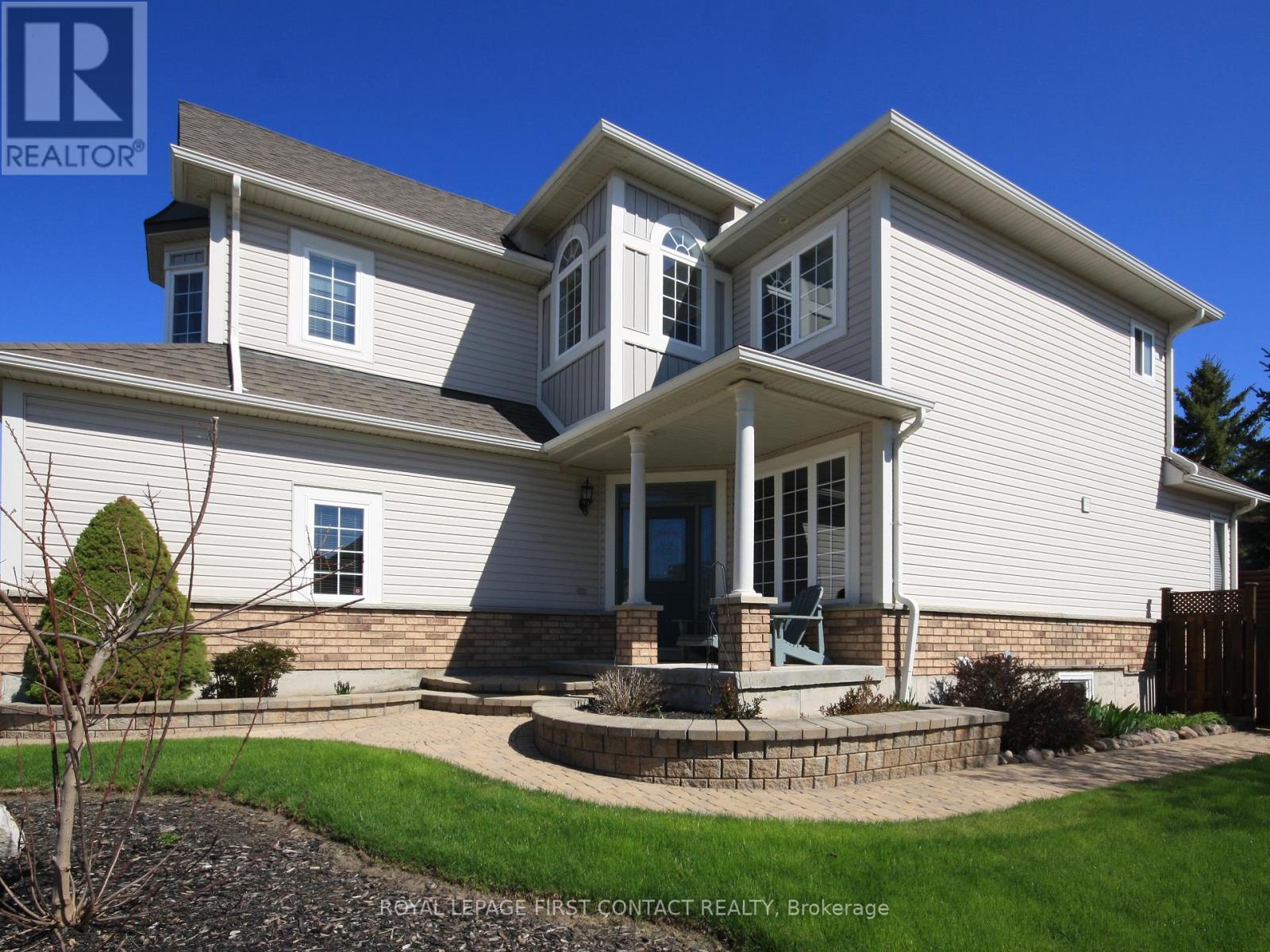 












47 BIRKHALL PLACE

,
Barrie,




Ontario
L4N0K5


