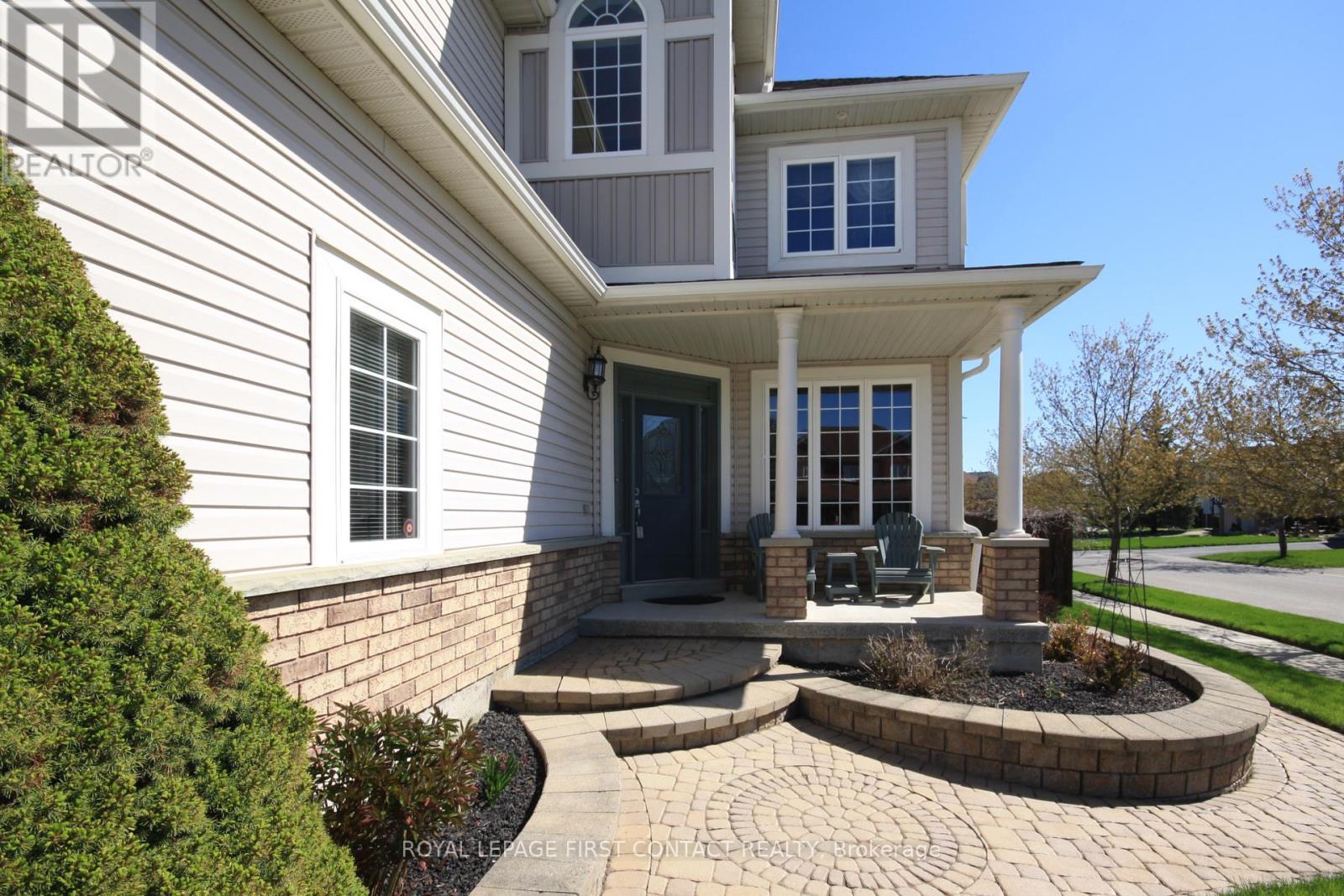 












47 BIRKHALL PLACE

,
Barrie,




Ontario
L4N0K5

