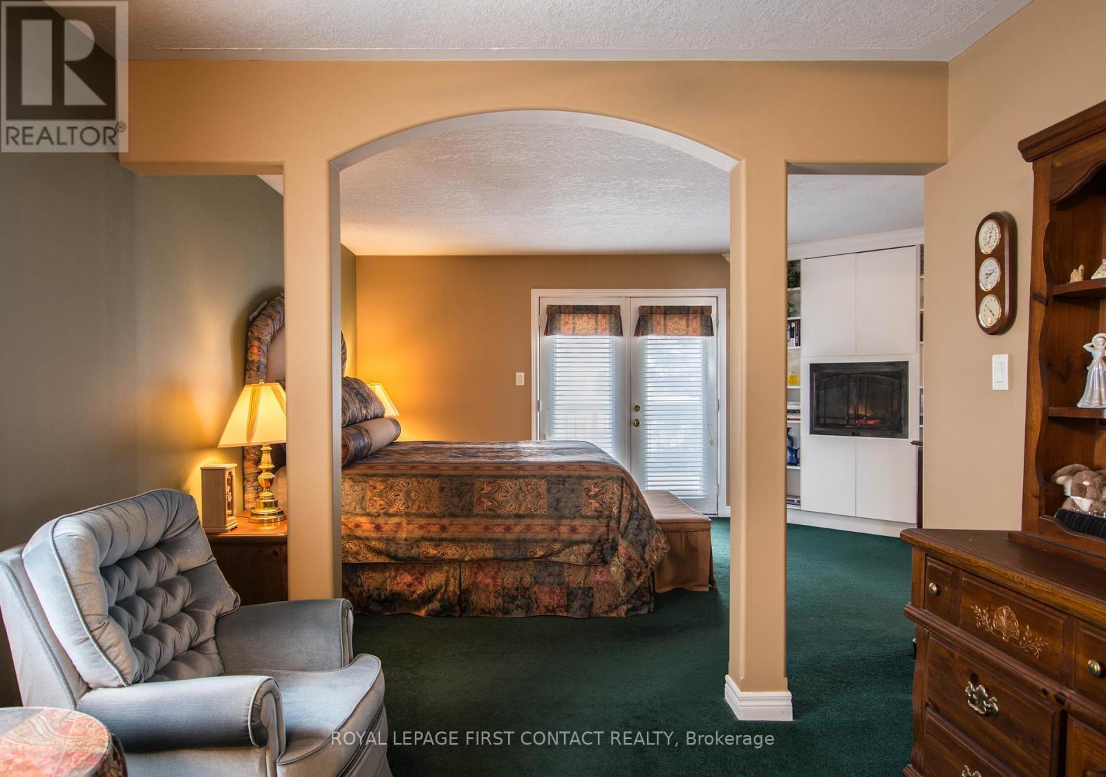 












47 BIRKHALL PLACE

,
Barrie,




Ontario
L4N0K5

