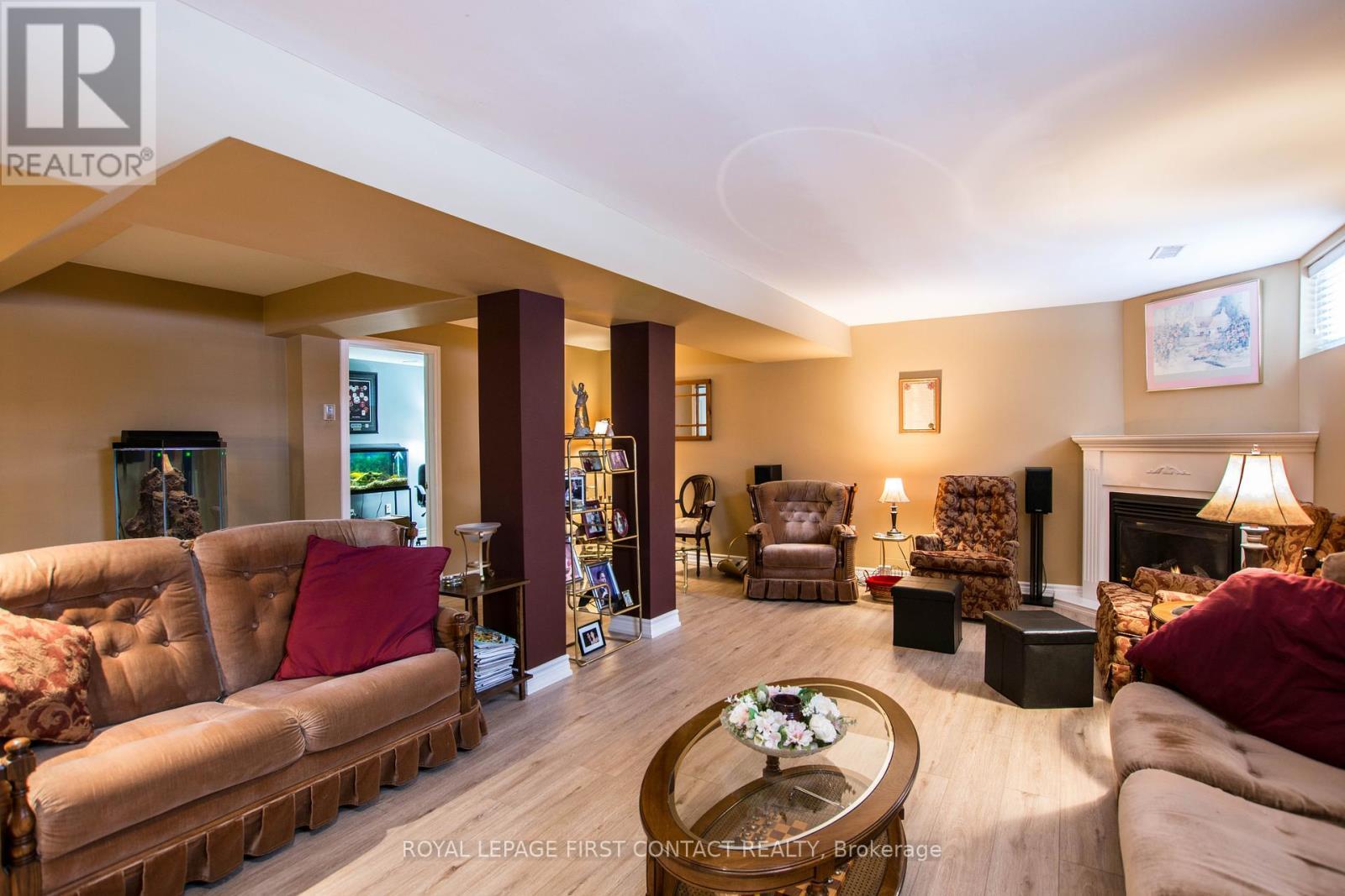 












47 BIRKHALL PLACE

,
Barrie,




Ontario
L4N0K5

