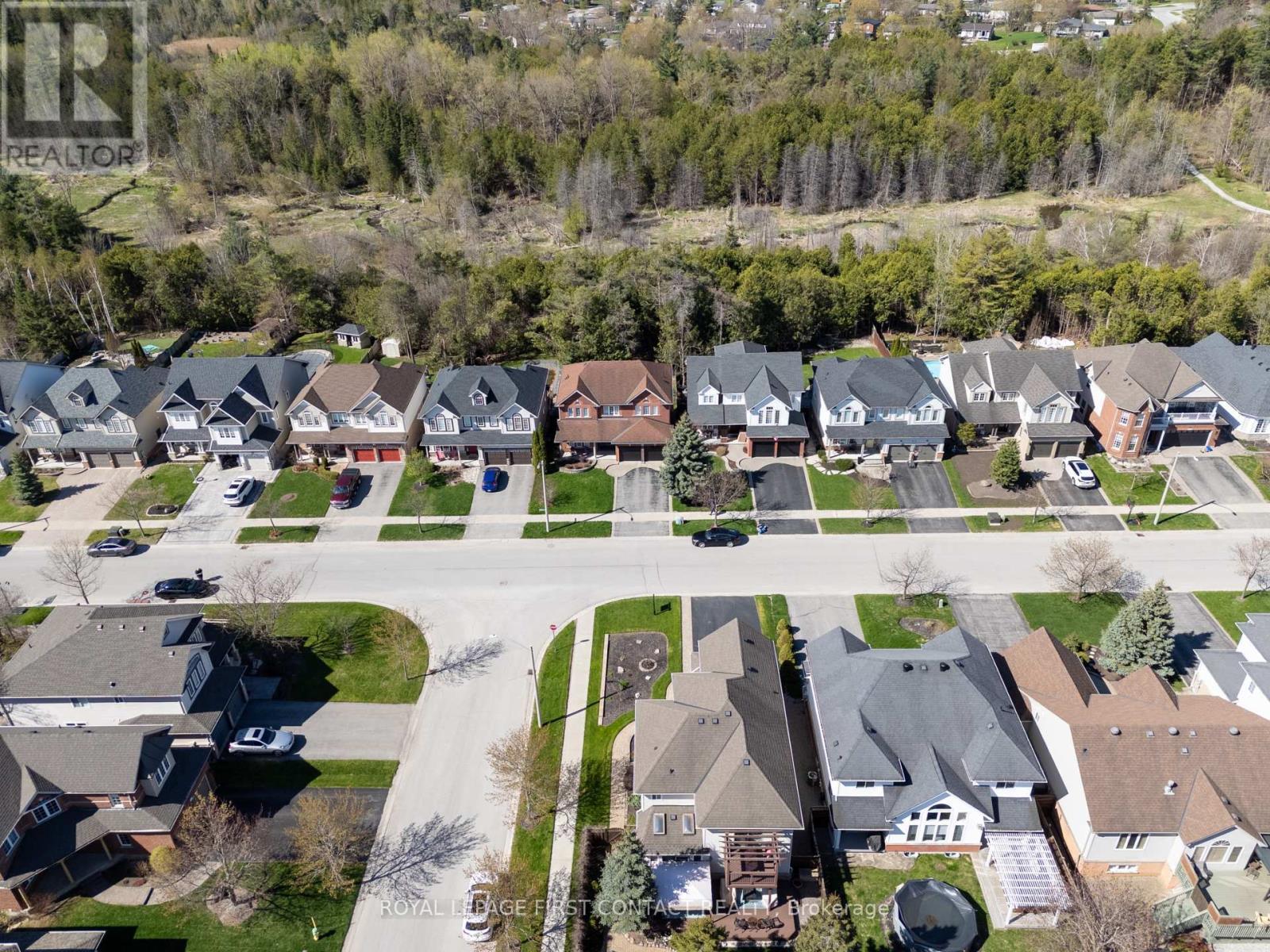 












47 BIRKHALL PLACE

,
Barrie,




Ontario
L4N0K5

