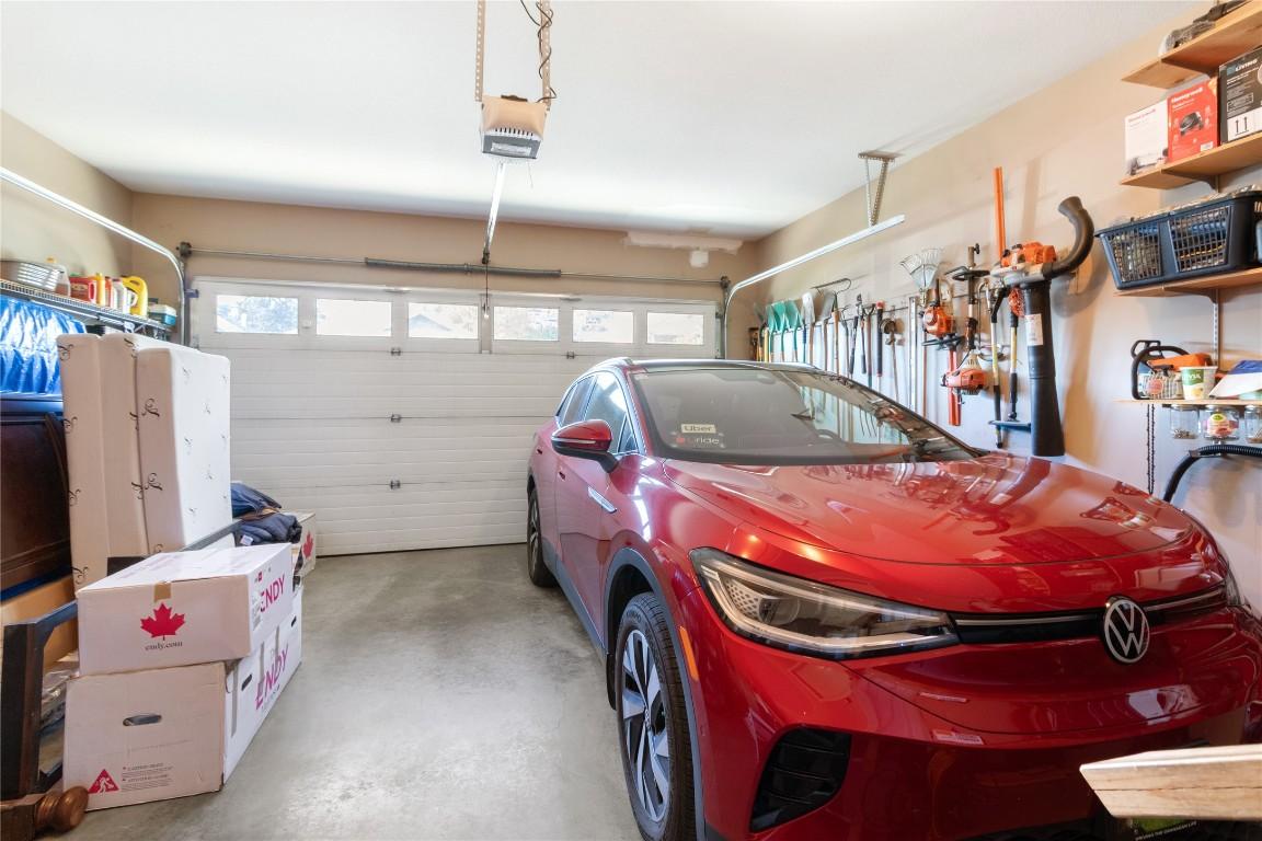 









1493


Tanemura

Crescent,
Kelowna,




BC
V1P 1N8

