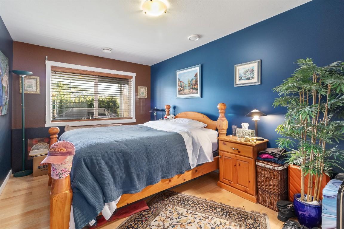 









1493


Tanemura

Crescent,
Kelowna,




BC
V1P 1N8

