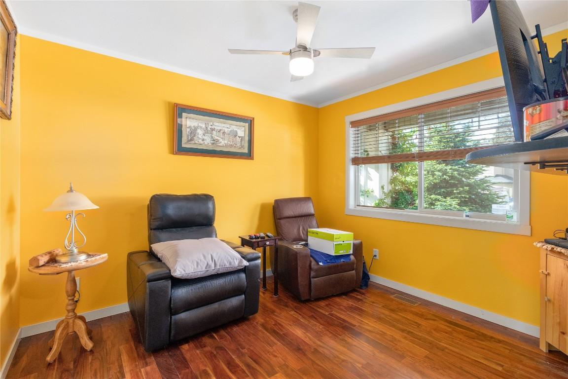 









1493


Tanemura

Crescent,
Kelowna,




BC
V1P 1N8

