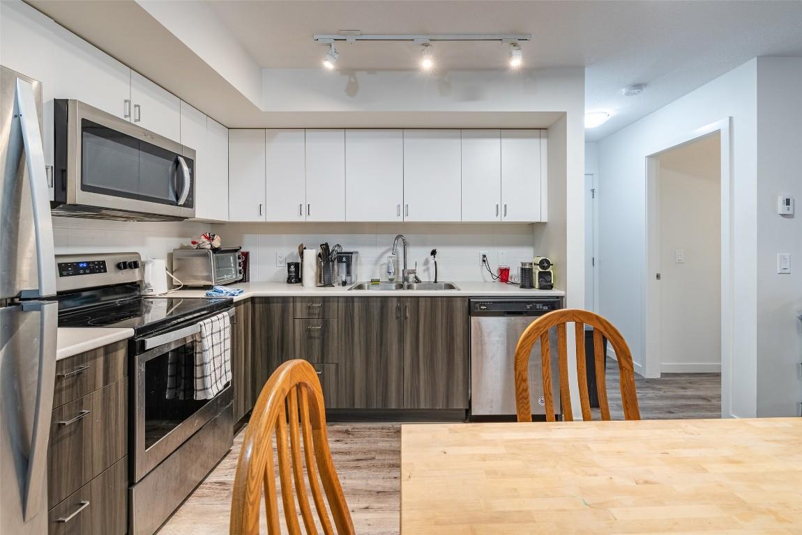 









655


Academy

Way, 110,
Kelowna,




BC
V1V 3A4


