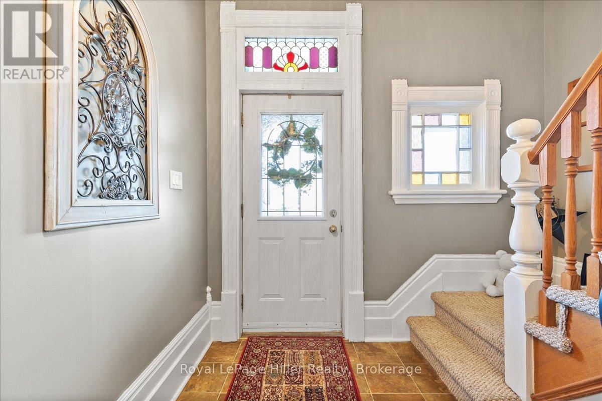 












165 STATION ROAD

,
Perth South (Sebringville),




Ontario
N0K1X0


