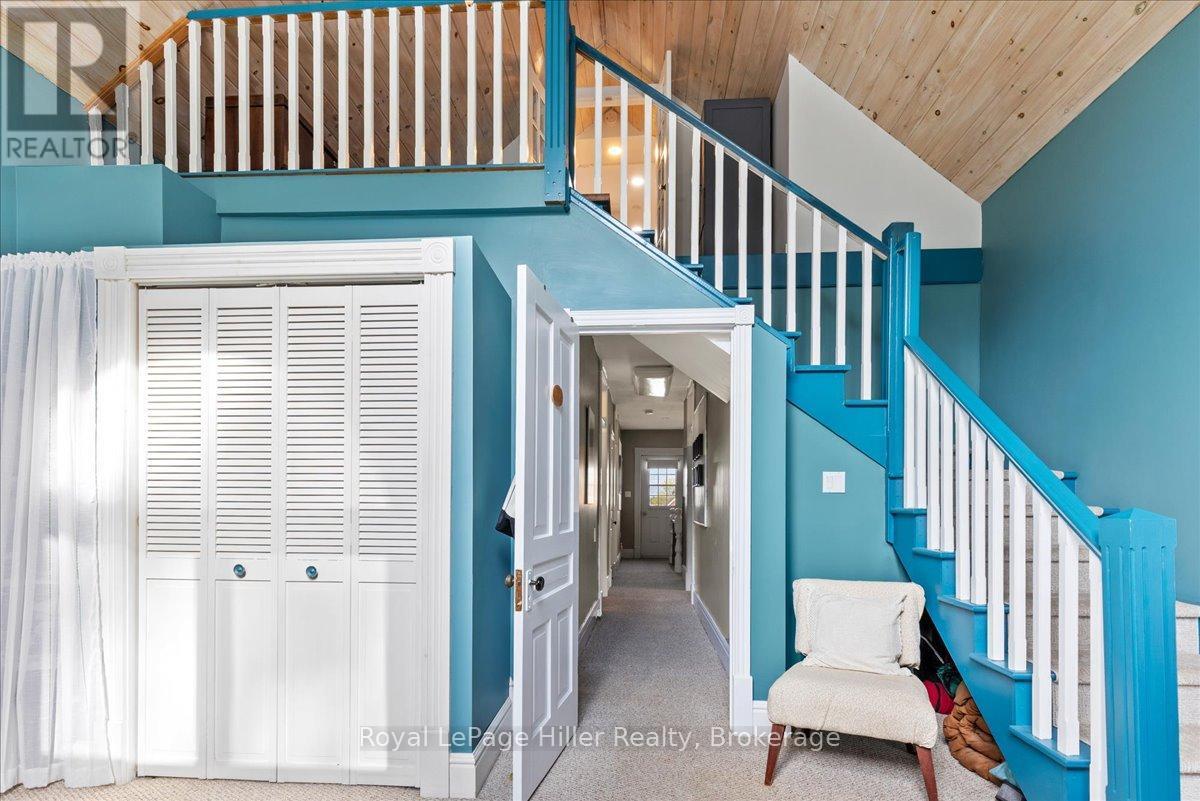 












165 STATION ROAD

,
Perth South (Sebringville),




Ontario
N0K1X0

