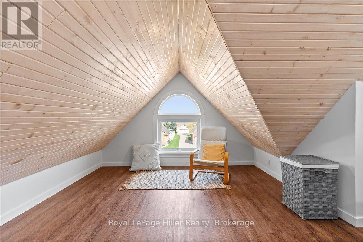 












165 STATION ROAD

,
Perth South (Sebringville),




Ontario
N0K1X0

