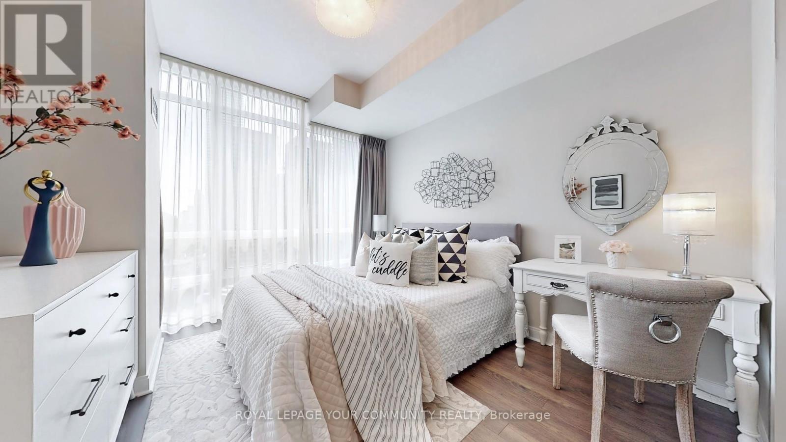 












2507 - 825 CHURCH STREET

,
Toronto,




Ontario
M4W3Z4

